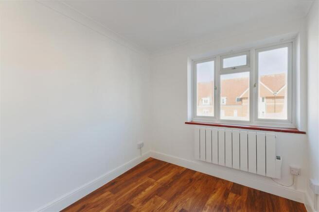 85374_Flat 2 18A High Street (13).jpg