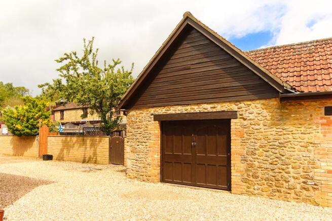 Single Garage