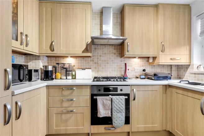 2 bed Semi-Detached for sale Image 6