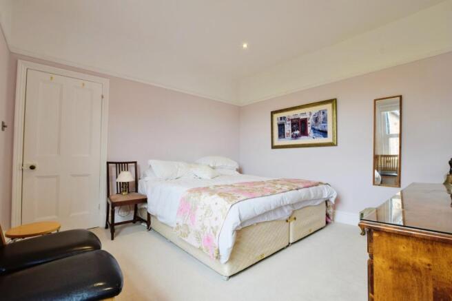 Bed2