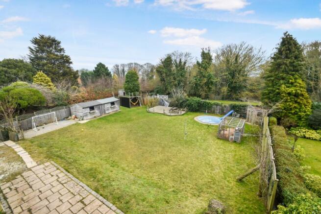 view of garden from bedroom