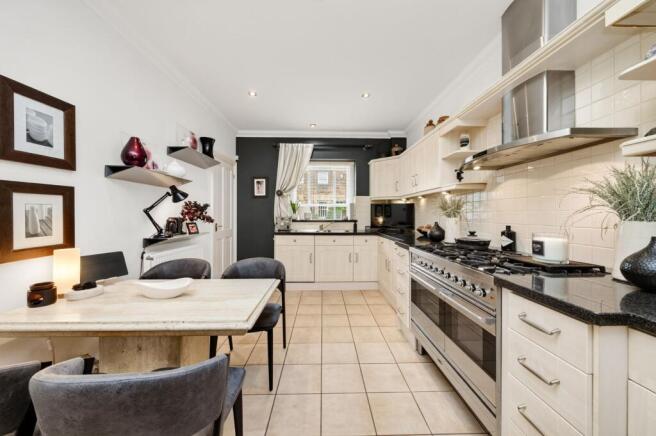 BREAKFAST KITCHEN