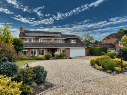 Tarrant Gardens, Hartley Wintney