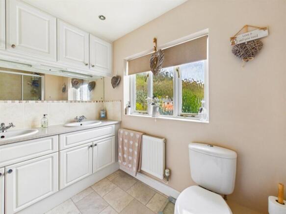 En suite shower Room
