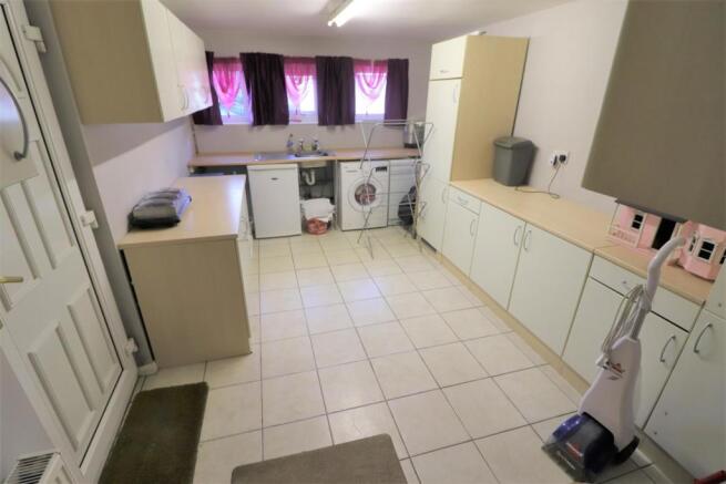 UTILITY ROOM