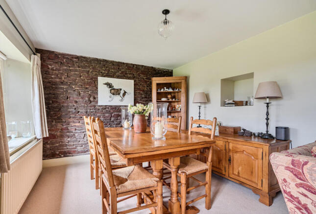 1419896-9-69a037f...