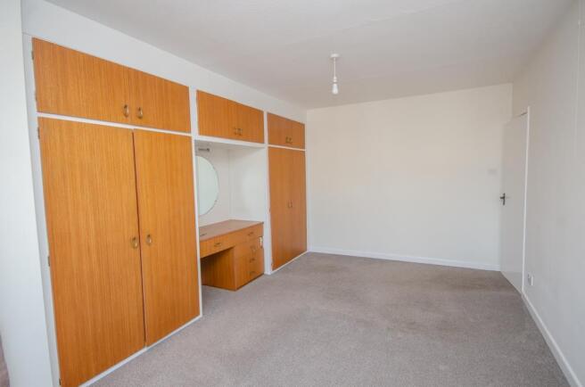 Bedroom one pic 2.jpg