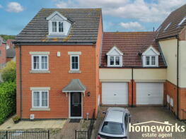 1, Riverside Close, Scarning NR19 2FF