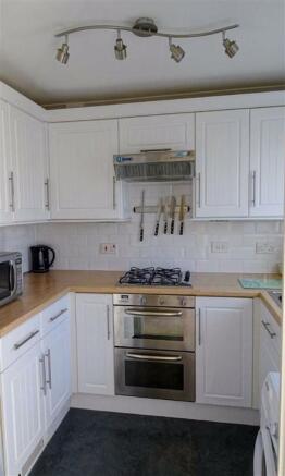 KITCHEN: