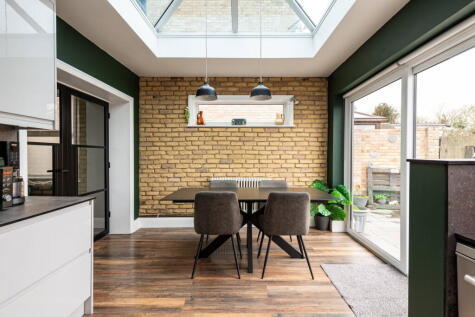 Southdown Road, Minster On Sea, Sheerness, ME12 3BG