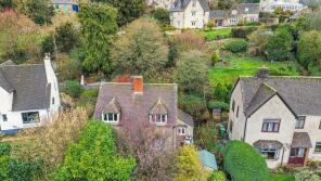 Ladycroft, Newmarket Road, Nailsworth GL6 0DQ