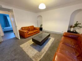 Basement Flat Right, 178, Crown Street, Aberdeen AB11 6JD