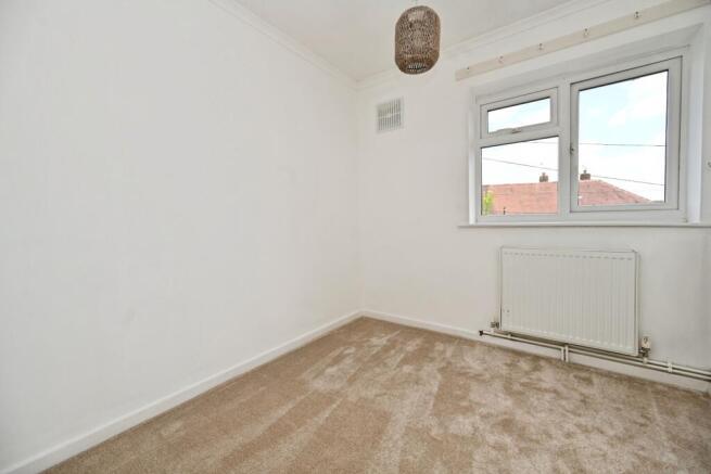 3 bed Semi-Detached for sale Image 9