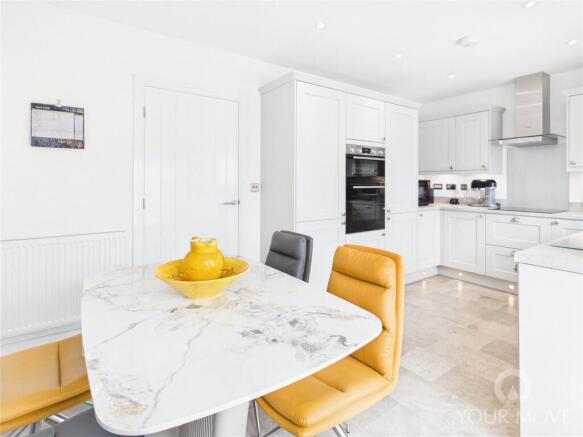 3 bed Semi-Detached for sale Image 5