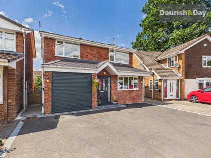 Silverthorn Way, Wildwood, Stafford, ST17