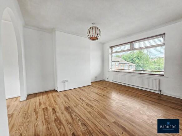3 bed Terraced for sale Image 4