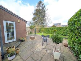 90, Swallow Park, Bristol BS35 1LU