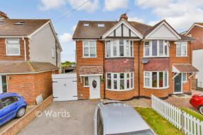 7, Hempstead Lane, Sittingbourne ME9 9BH