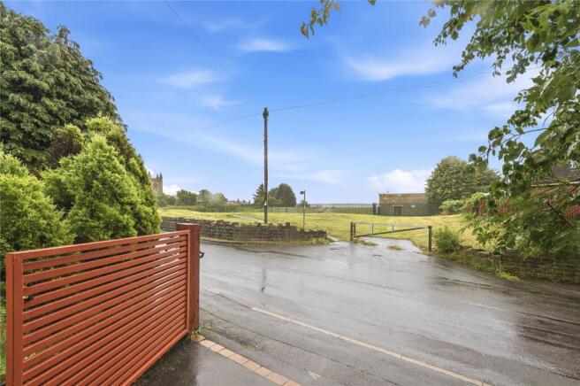 3 bed Bungalow for sale Image 6
