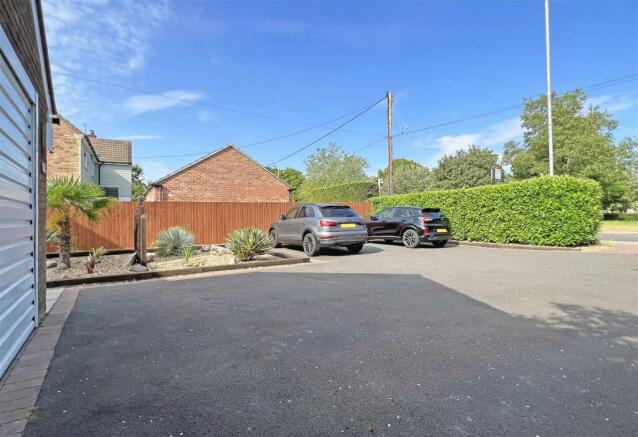 Driveway.jpg