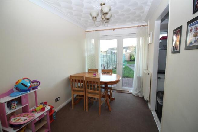 Dining Area.JPG