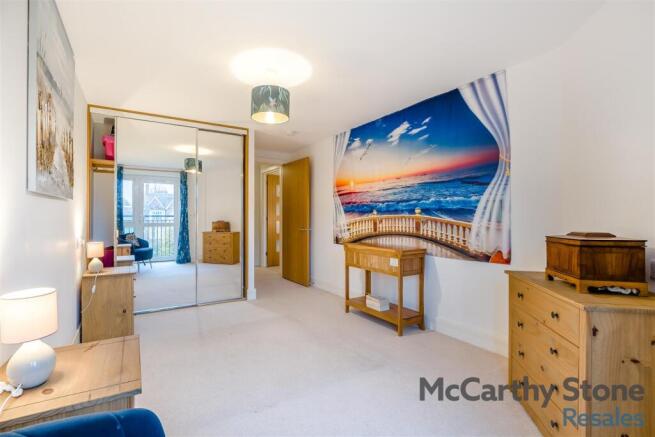 8670696-interior07.jpg