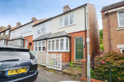 Cameron Road, Chesham