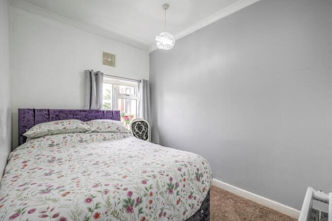 3 bed Terraced for sale Image 10