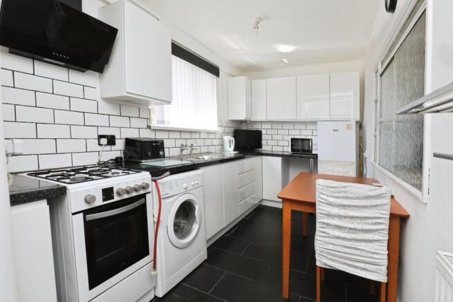 Ingrave Road, Liverpool, L4 photo 4