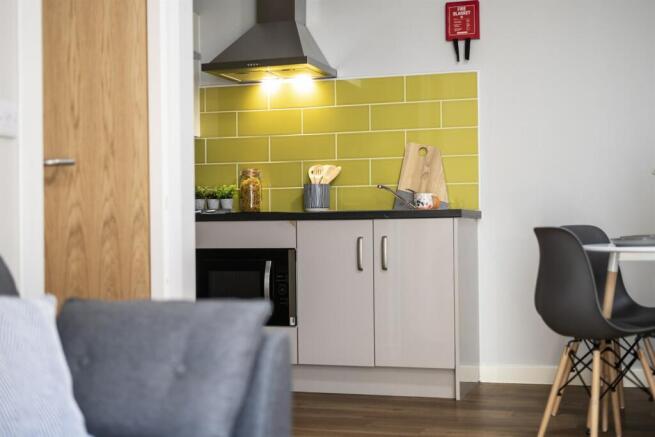 1 bed Apartment to rent Image 6