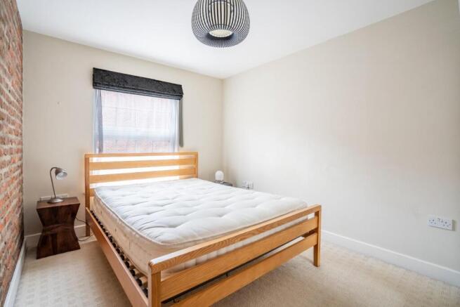 2 bed Apartment for sale Image 9