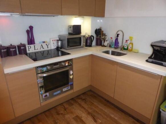 Photo 8