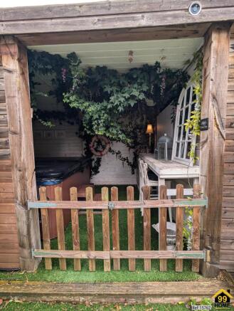 Photo 25