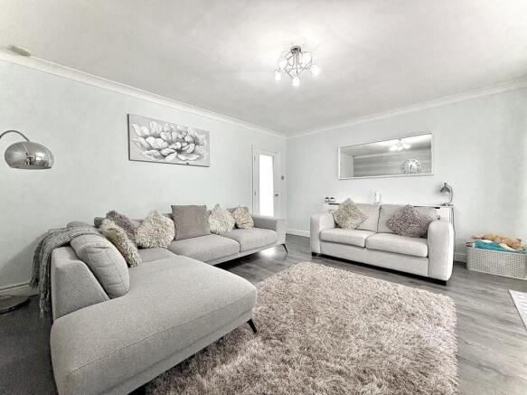 Kent Street, UPPER GORNAL, DY3 1UX photo 4