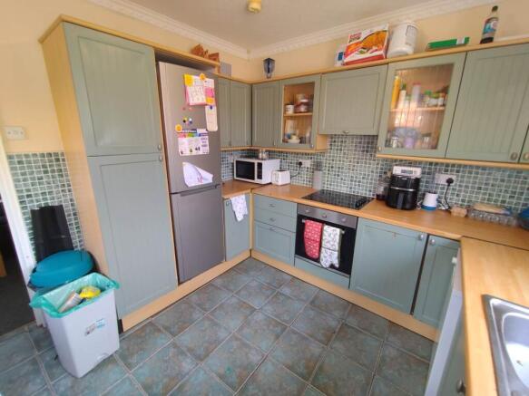 Kitchen (3)
