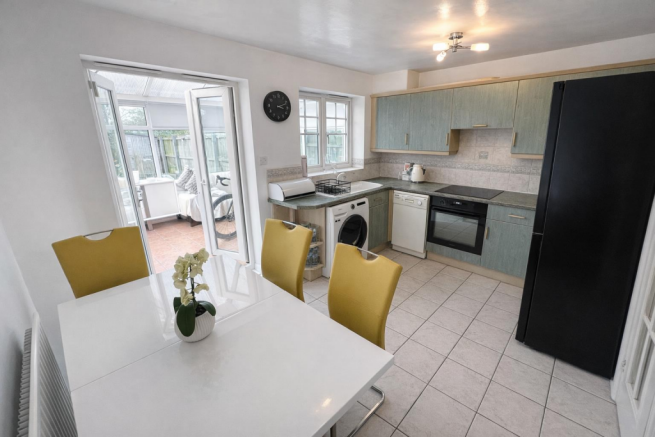 Kitchen / Diner