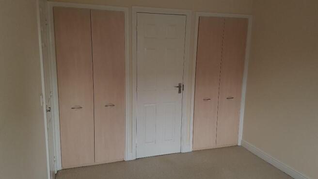 fitted robes to mast
