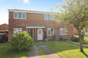 67, Fosseway, Clevedon BS21 5ET