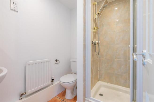 3 bed Town House to rent Image 7