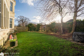 2 Arnewood House, Arnewood Road, Bournemouth BH6 5DG