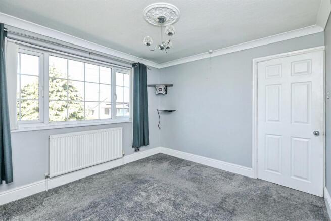 2 bed Semi-Detached for sale Image 9
