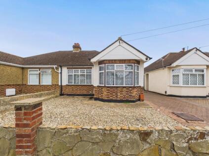 Burleigh Gardens, Ashford, Surrey, TW15