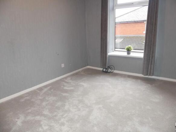2 bed Terraced for sale Image 6