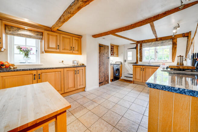 Kitchen/Breakfast