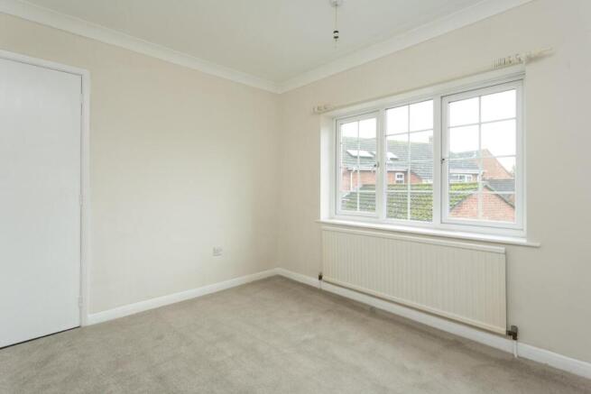 4 bed Detached to rent Image 9