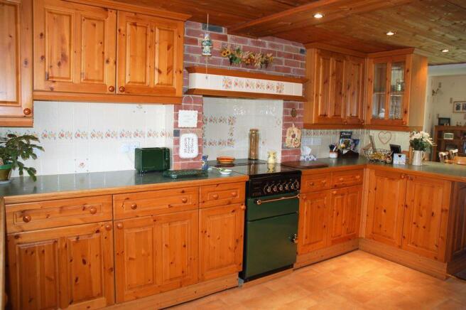KITCHEN 3