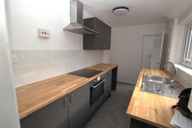 84 Percy Kitchen.jpg