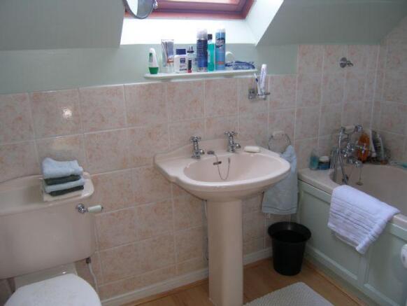 Photo 12