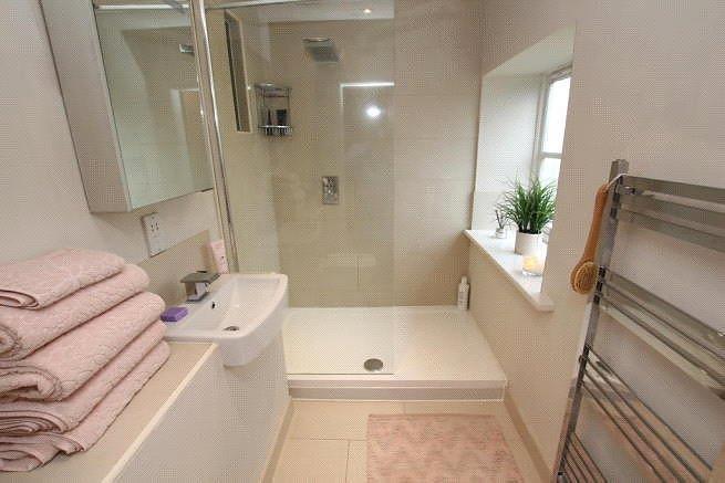 Ensuite Bathroom