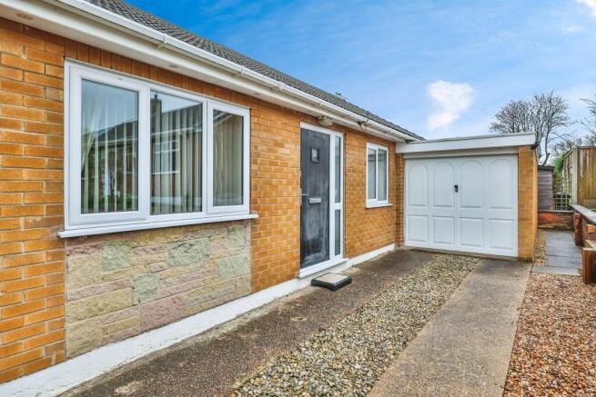 Elmsfield Avenue, Heanor, DE75 photo 2